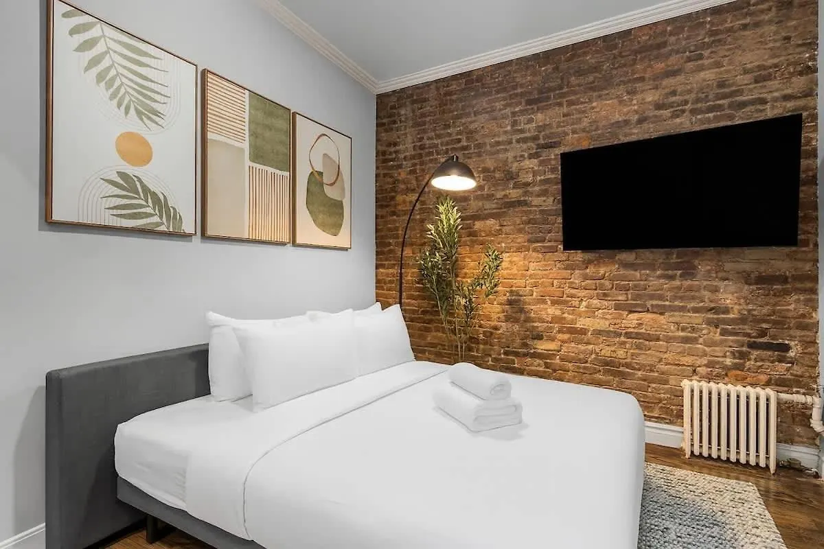 Bold Manhattan Base In Prime Nolita Nueva York