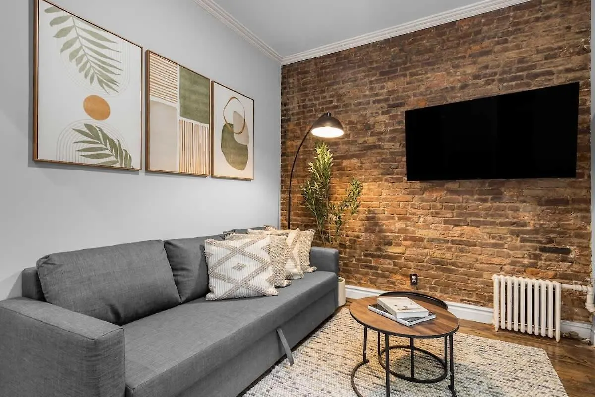 Bold Manhattan Base In Prime Nolita Nueva York